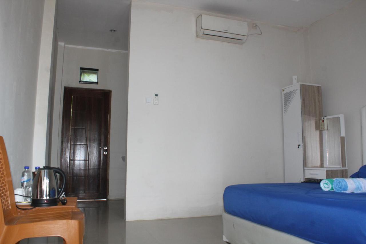 Wl Guesthouse Лабуан-Бахо Экстерьер фото