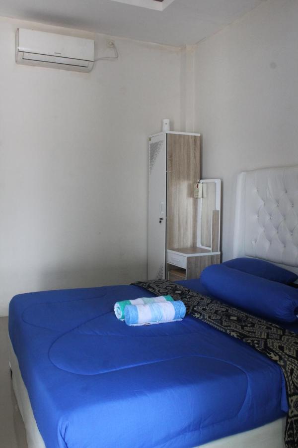 Wl Guesthouse Лабуан-Бахо Экстерьер фото